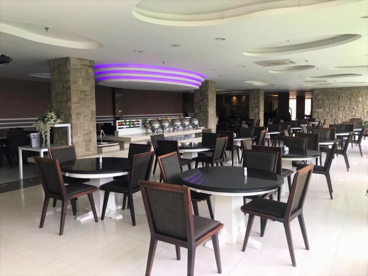 Yasmin Hotel Karawaci Tangerang Kültér fotó